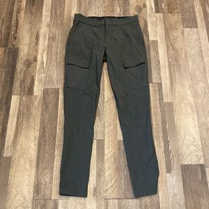 Athleta Wander Utility Pant